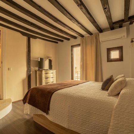 Tres Lunas Toledo Exterior foto